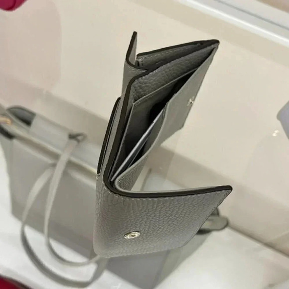 Furla Pde9Rzy Tri-Fold Wallet - Picture 7 of 12